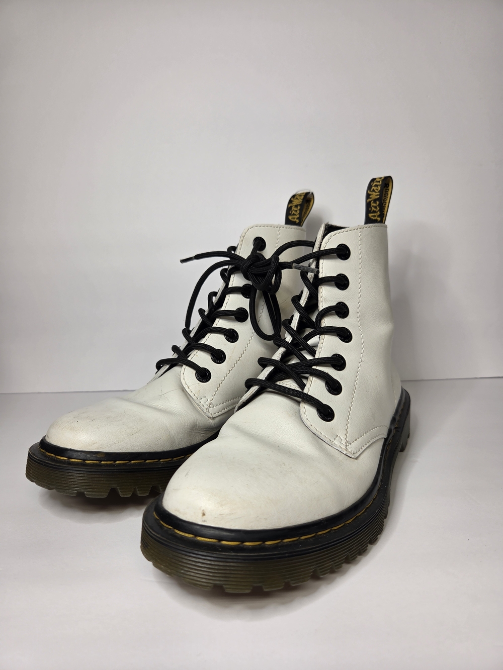 Vintage Dr Martens White Leather 1460 8 Eye Lace Up Combat Boots AirWair
